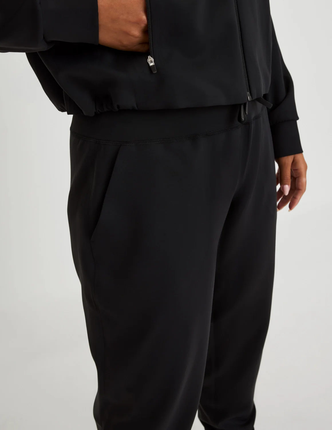 CloudCut™ Jogger - Last Call - Image 15