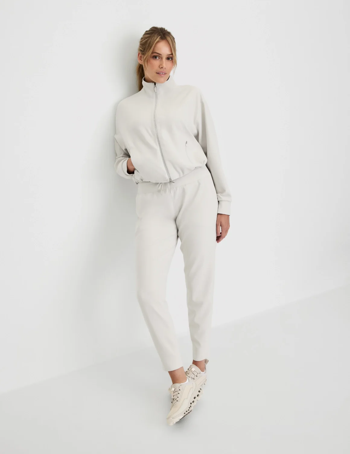 CloudCut™ Jogger - Last Call - Image 5