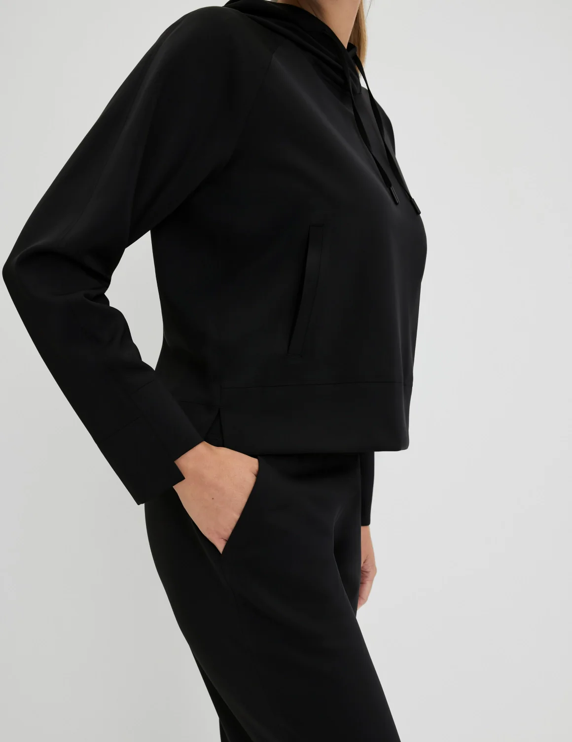 CloudCut™ Cropped Hoodie - Image 8