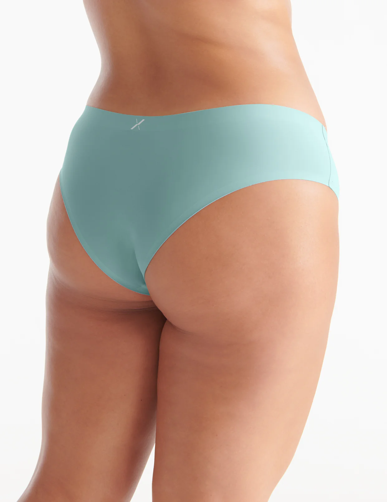 Essential No-Show Cheeky 3-Pack - Last Call - Image 6