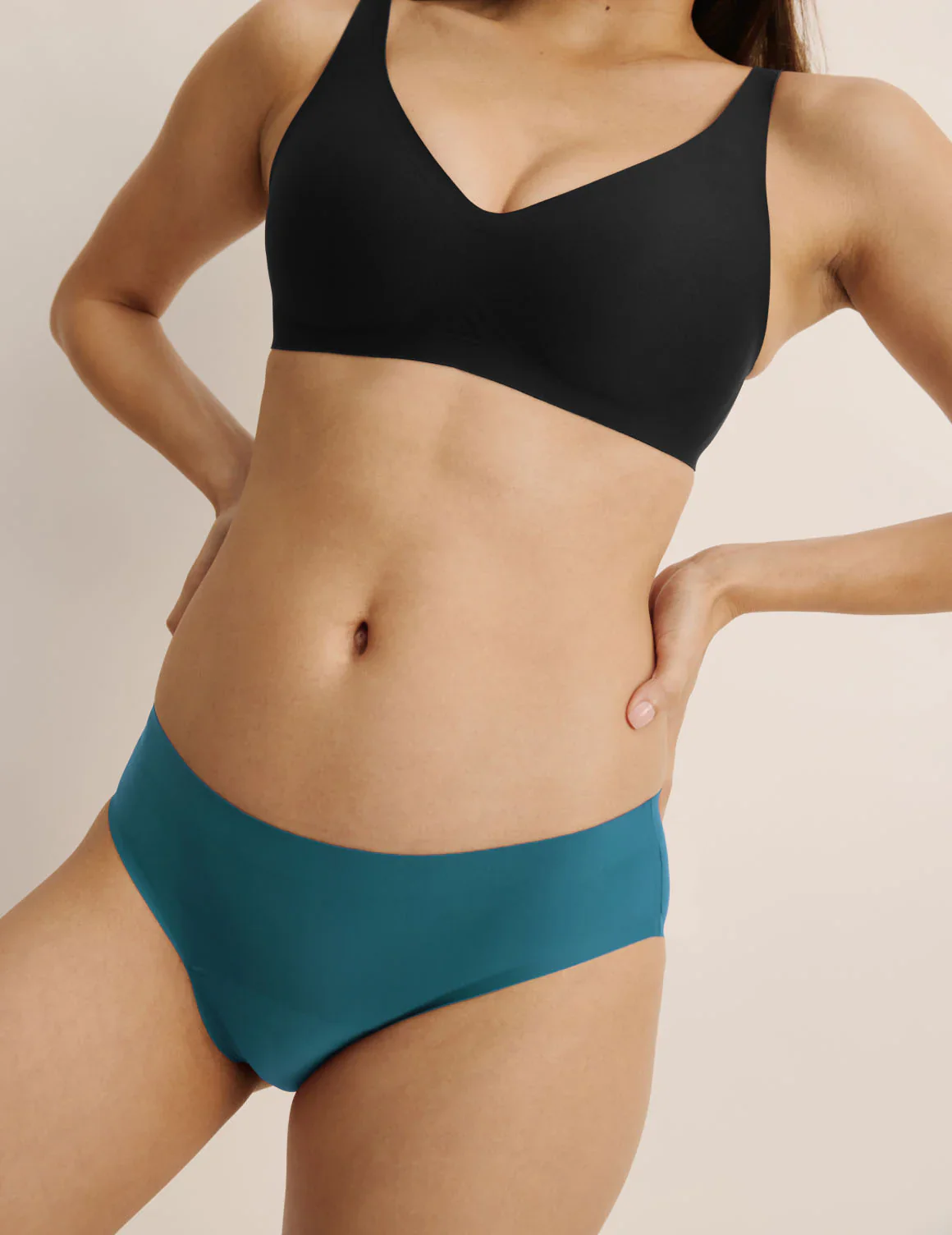 Essential No-Show Bikini - Last Call - Image 27
