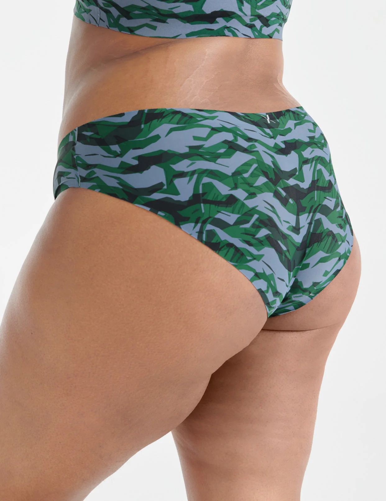 Essential No-Show Bikini - Last Call - Image 98