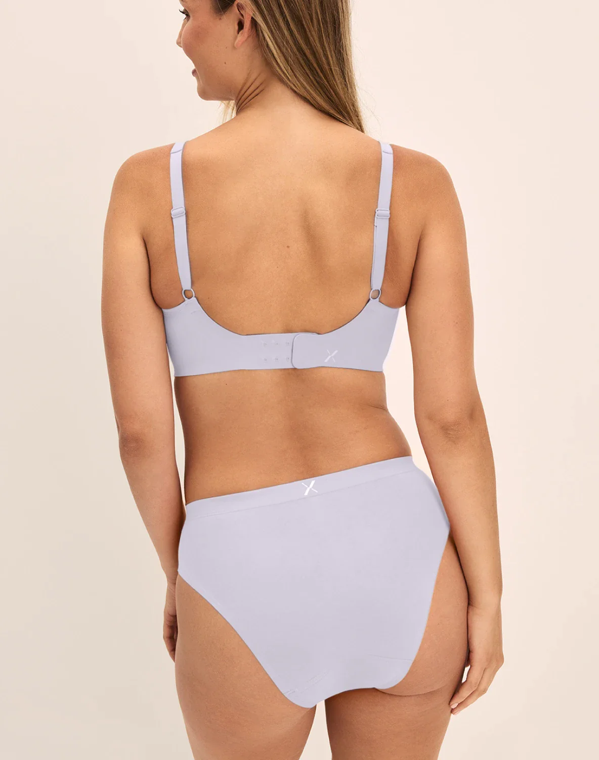 Essential No-Show French Cut - Image 19