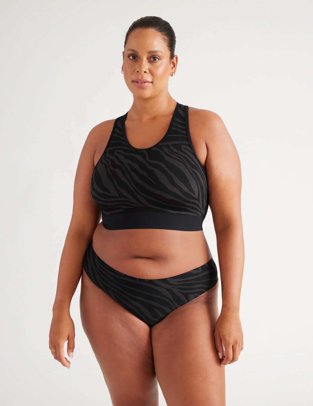 Light Leakproof No-Show Thong - Last Call - Image 31