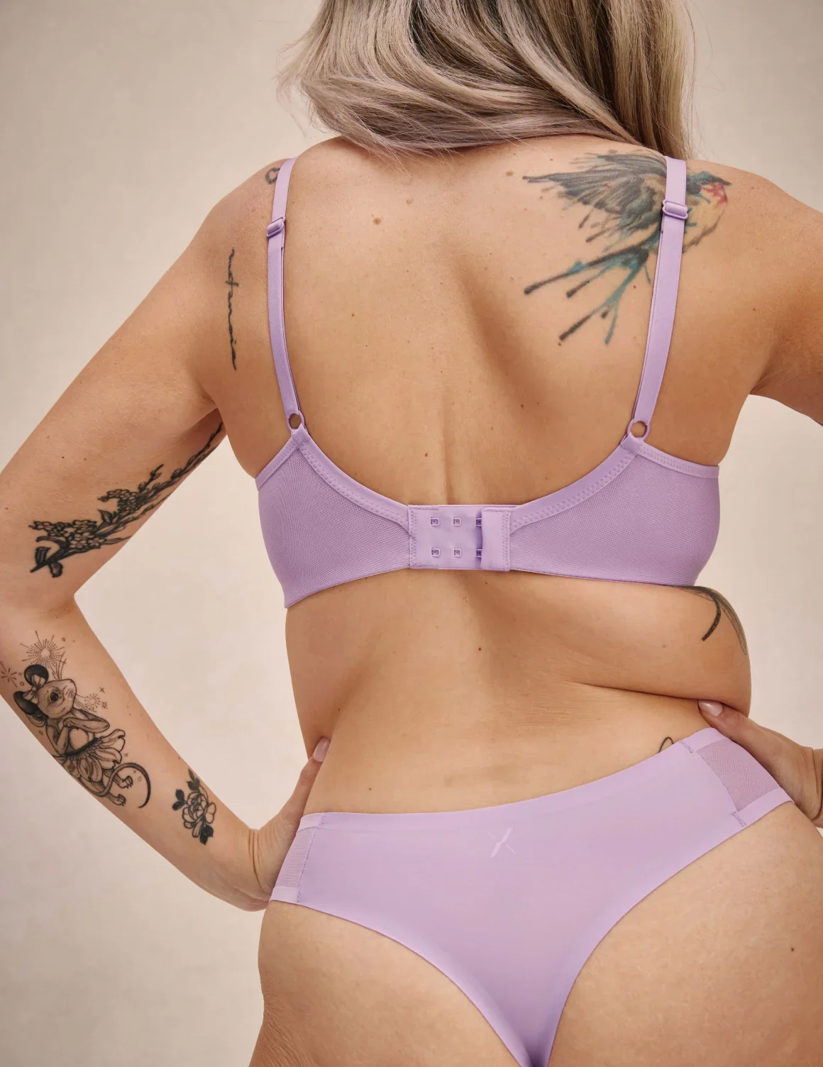 Mesh Deep V Bra - Image 30