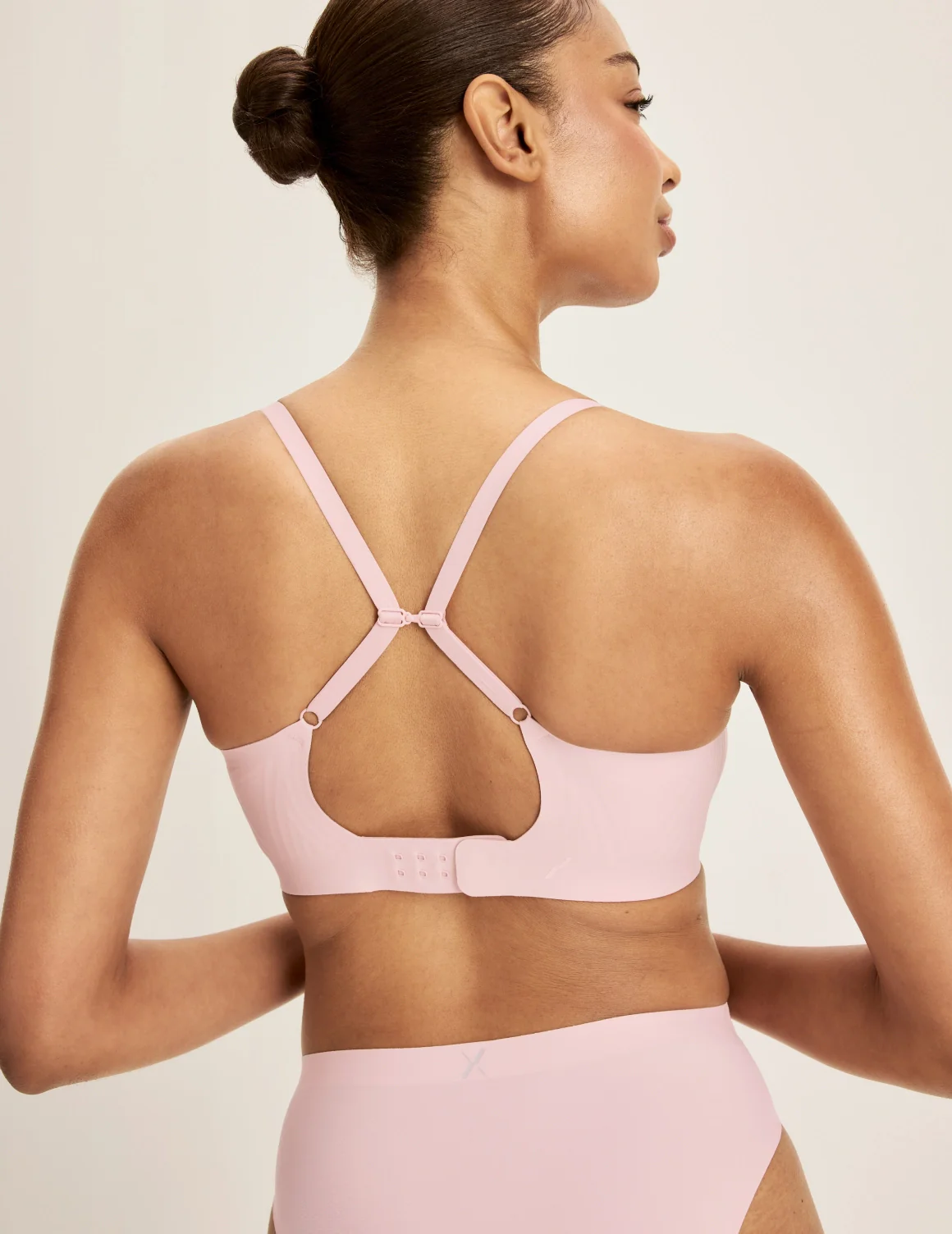 Revolution Scoop Bra - Image 9