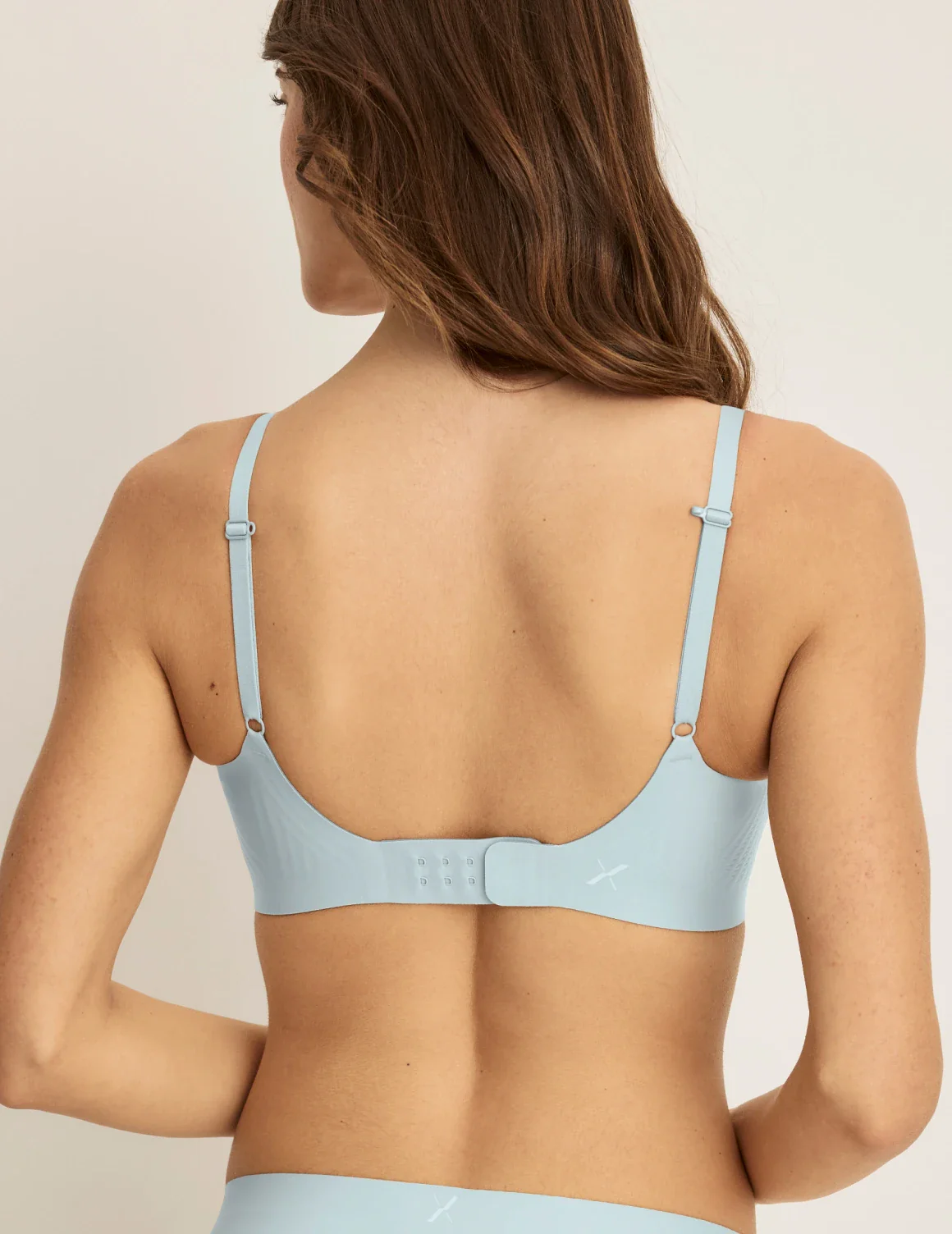 Revolution Scoop Bra - Image 39
