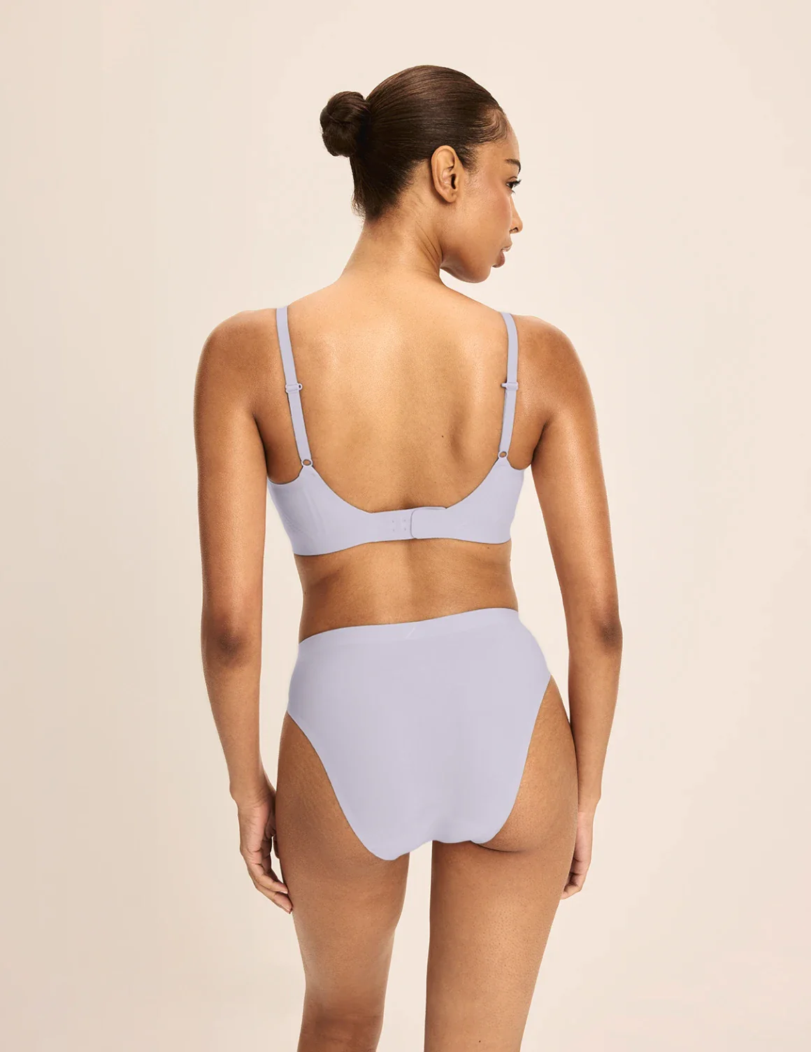 Revolution Scoop Bra - Image 44