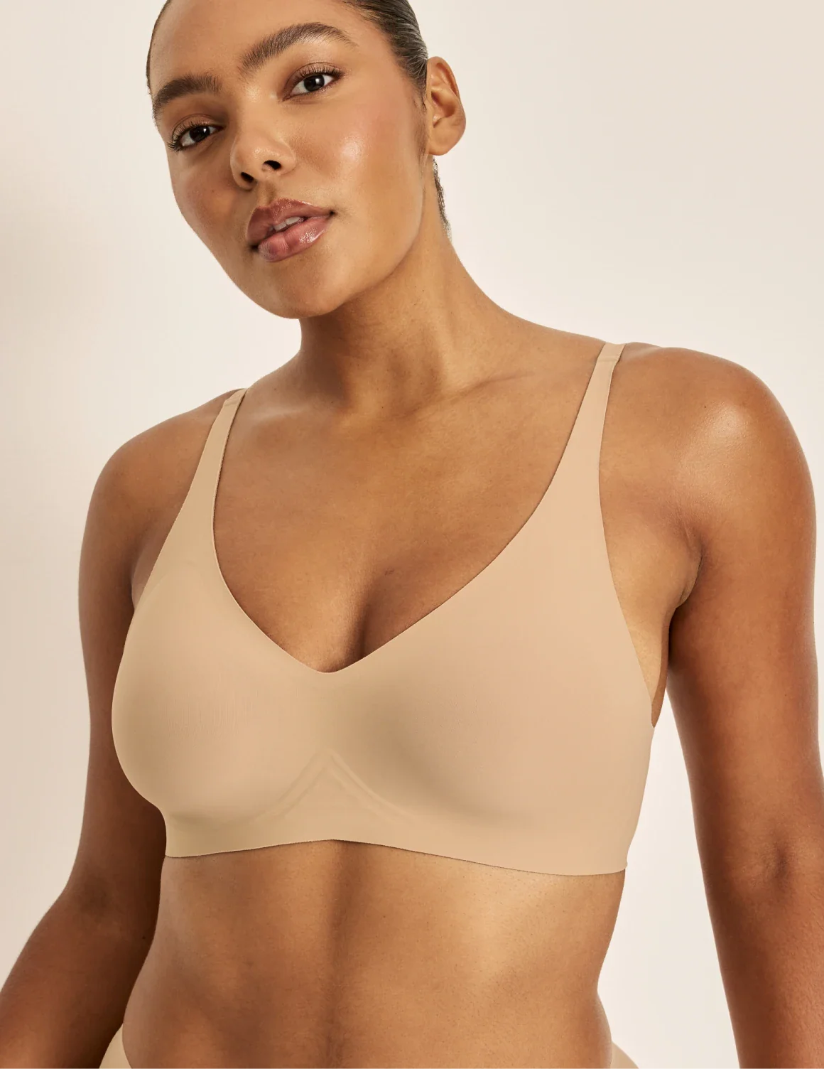 Revolution V-Neck Bra - Image 6